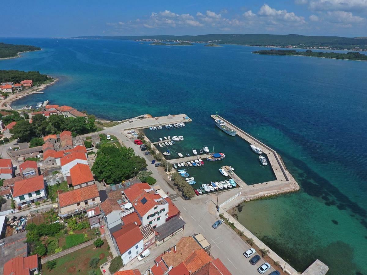Apartmani Postimana Pašman Εξωτερικό φωτογραφία
