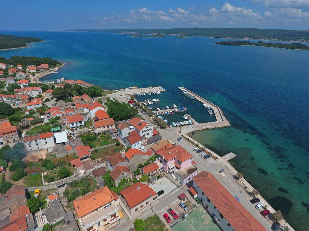 Apartmani Postimana Pašman Εξωτερικό φωτογραφία